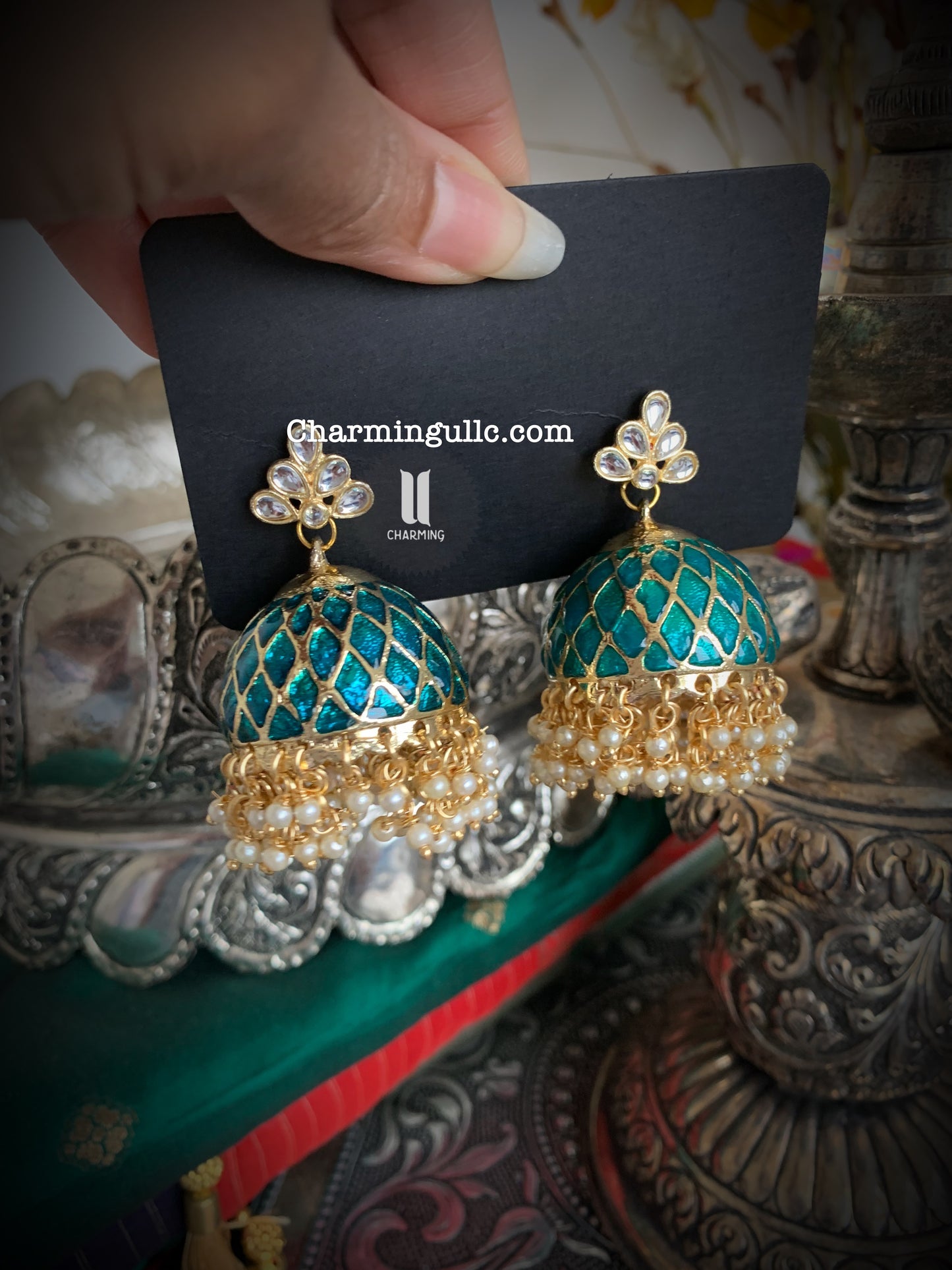 Nihi jhumka