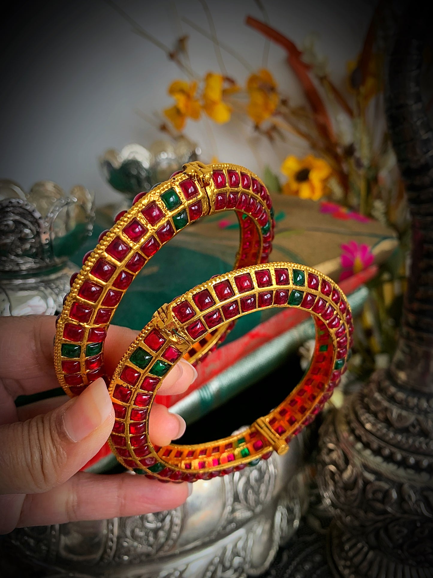 Sumam Bangles size 2.4 ,2.6