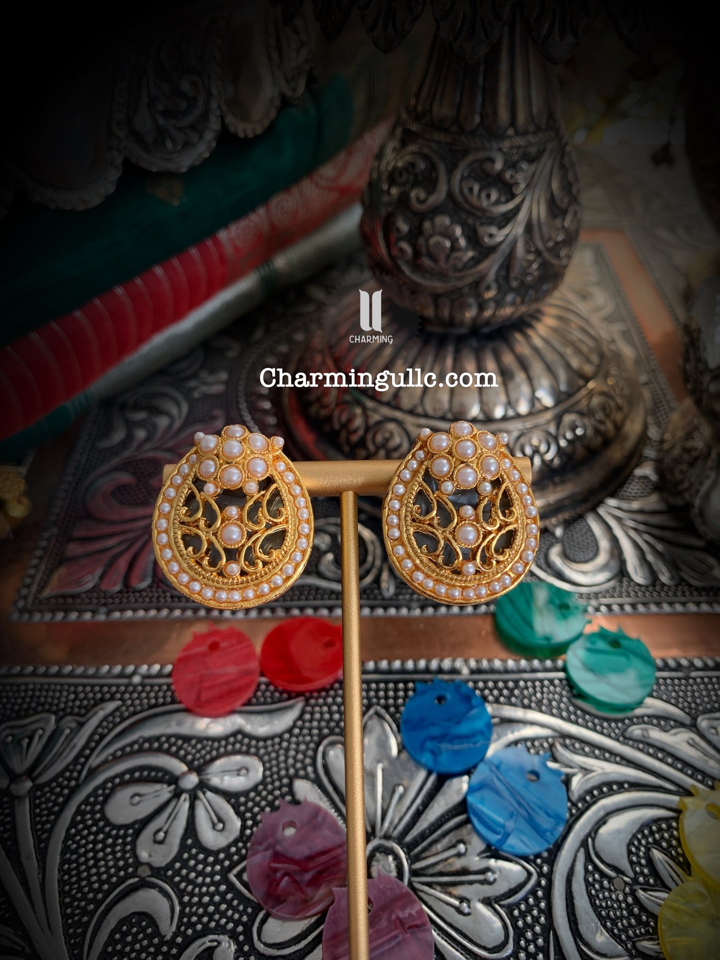 Viviana 6 colors Changable studs