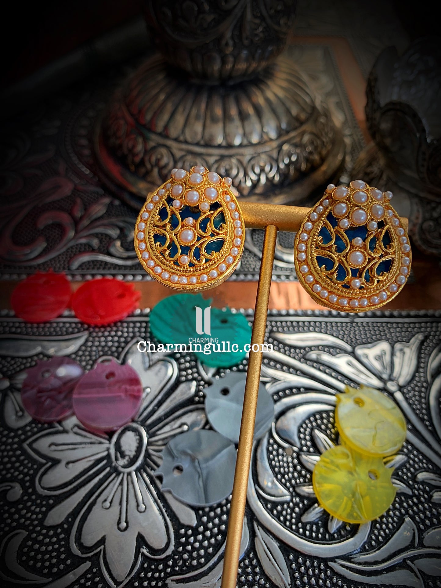 Viviana 6 colors Changable studs