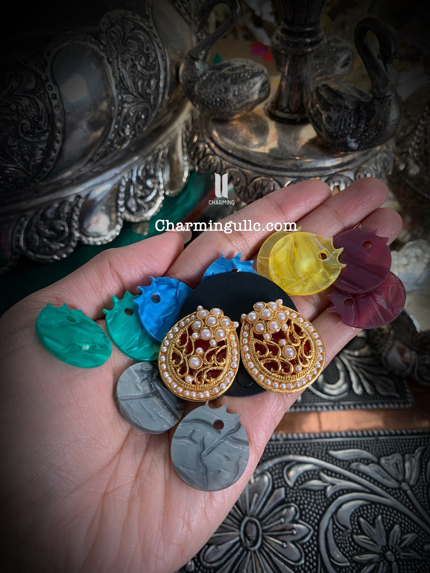 Viviana 6 colors Changable studs