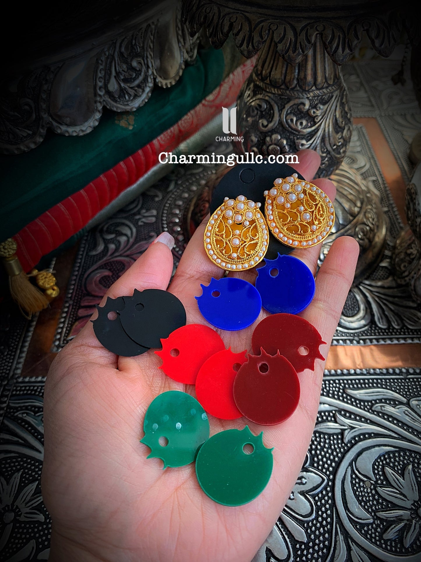 Viviana 6 colors Changable studs