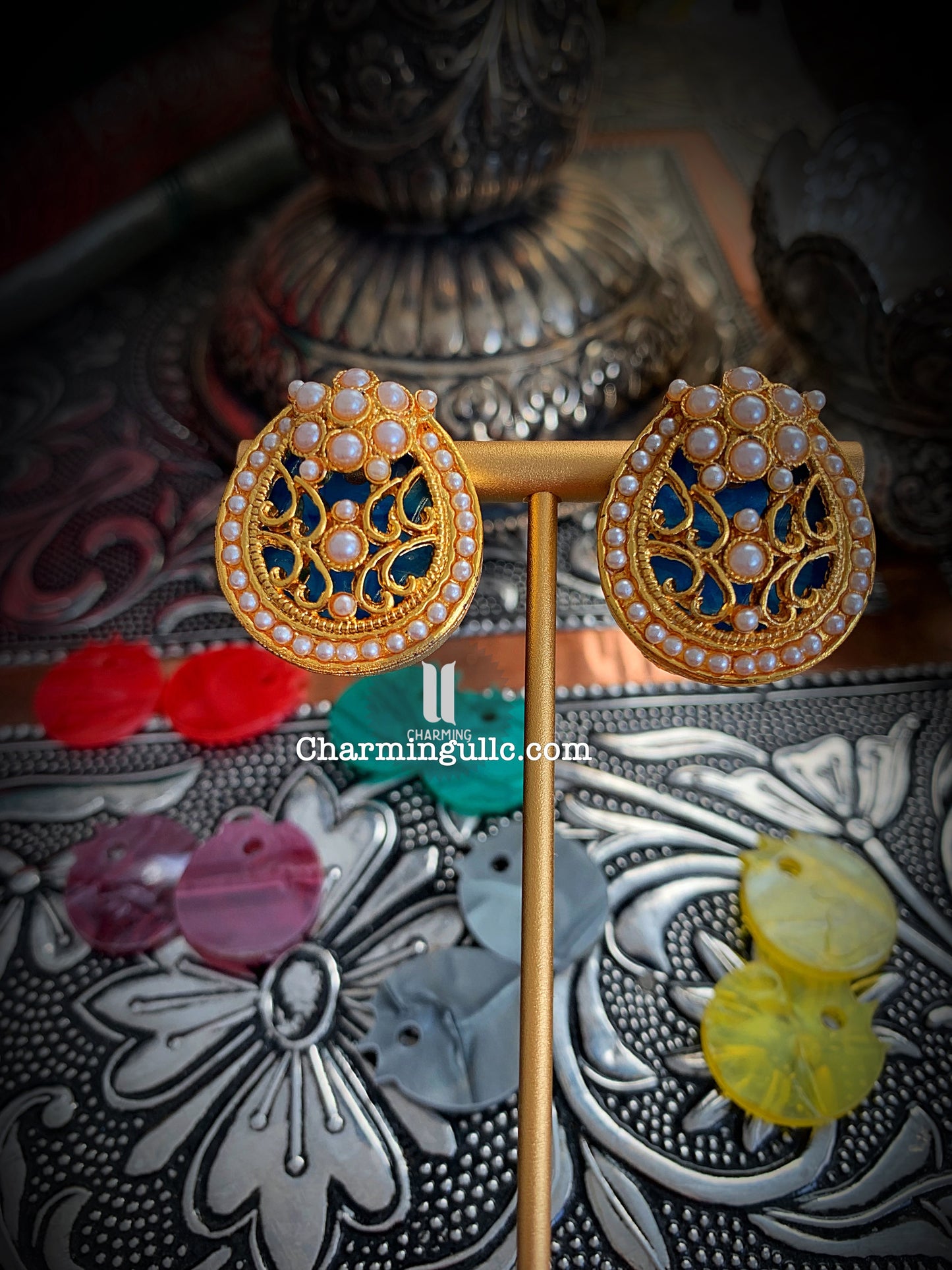 Viviana 6 colors Changable studs