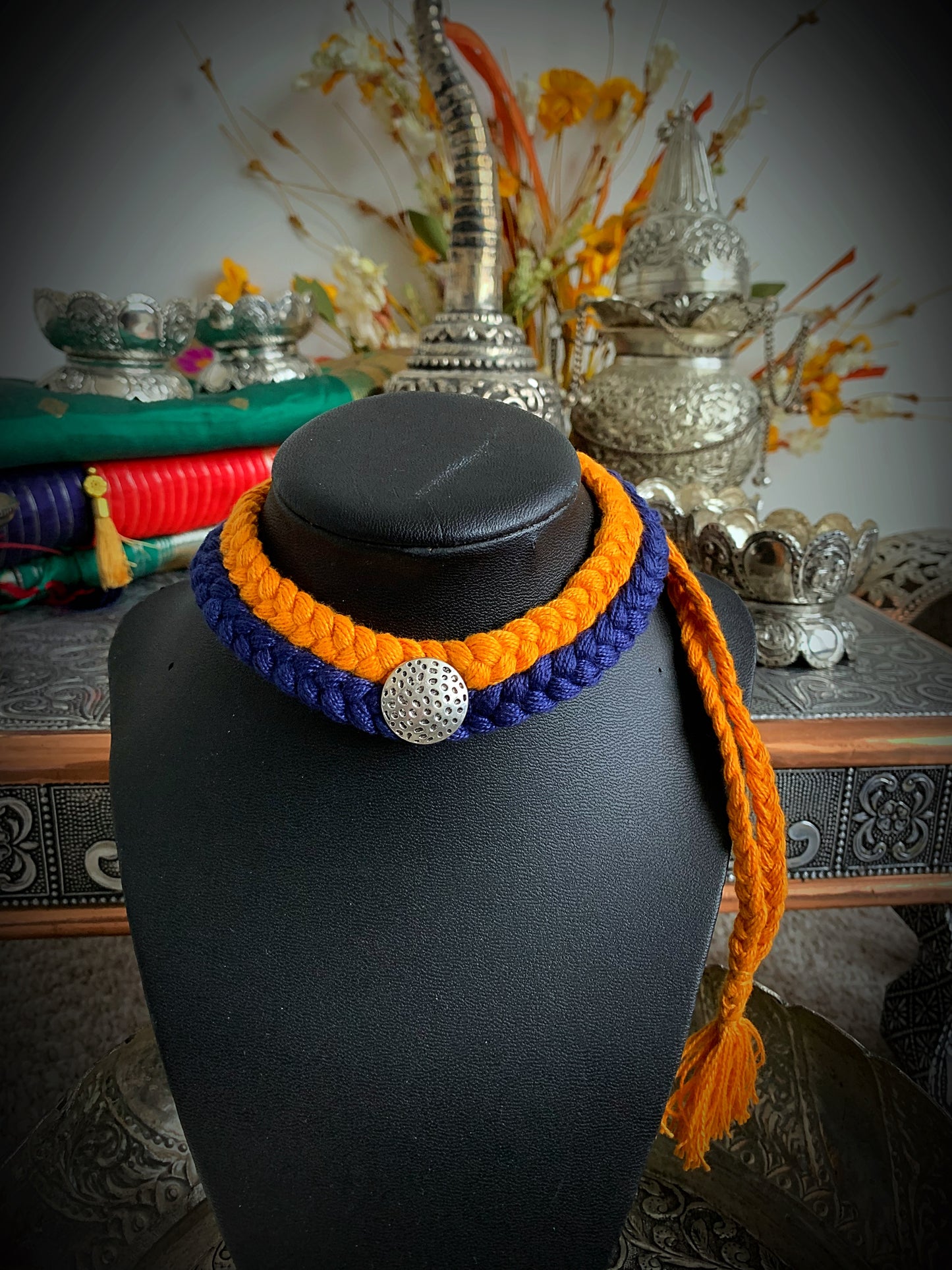 Vini Choker