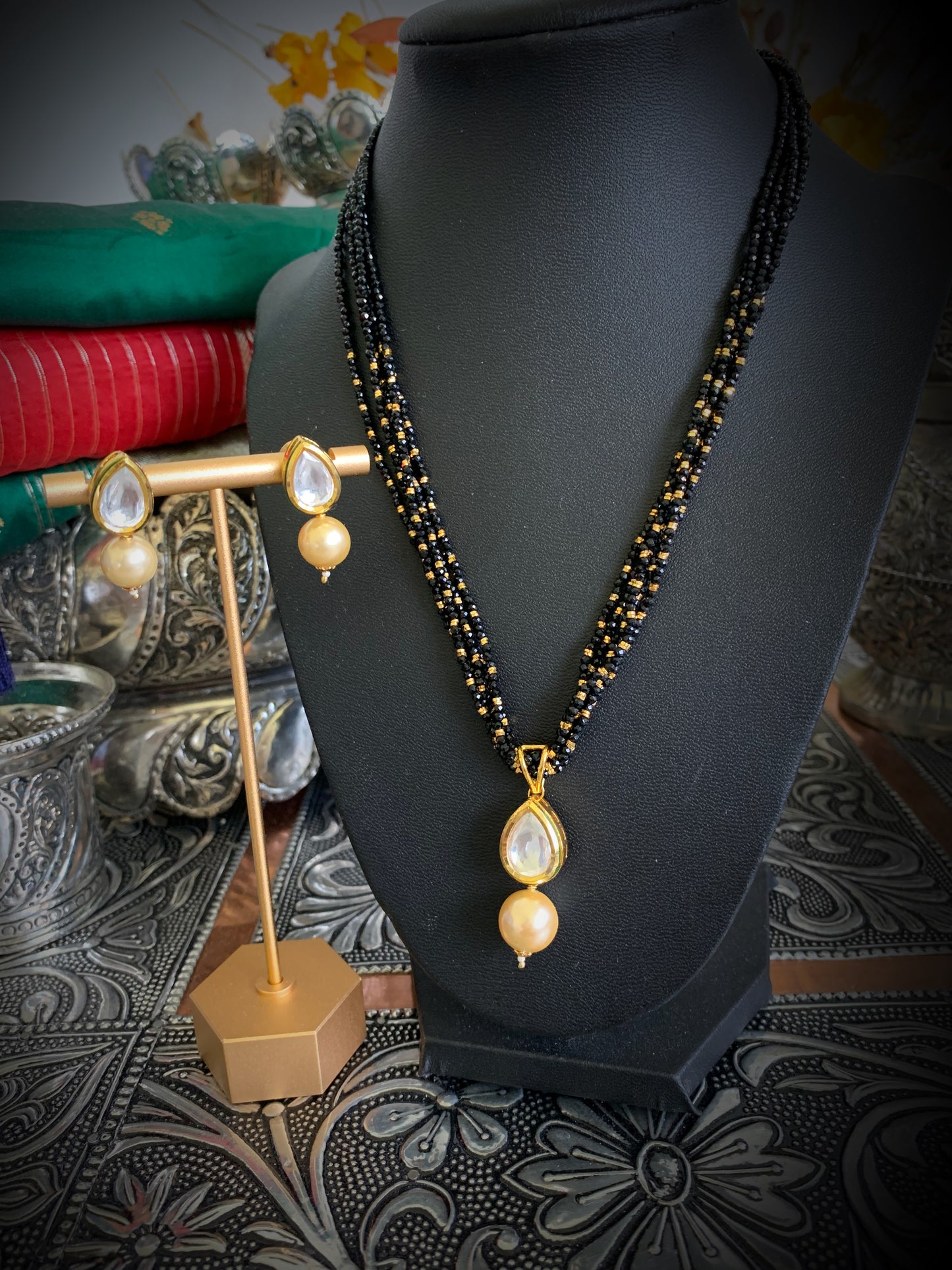 Kundan Drop