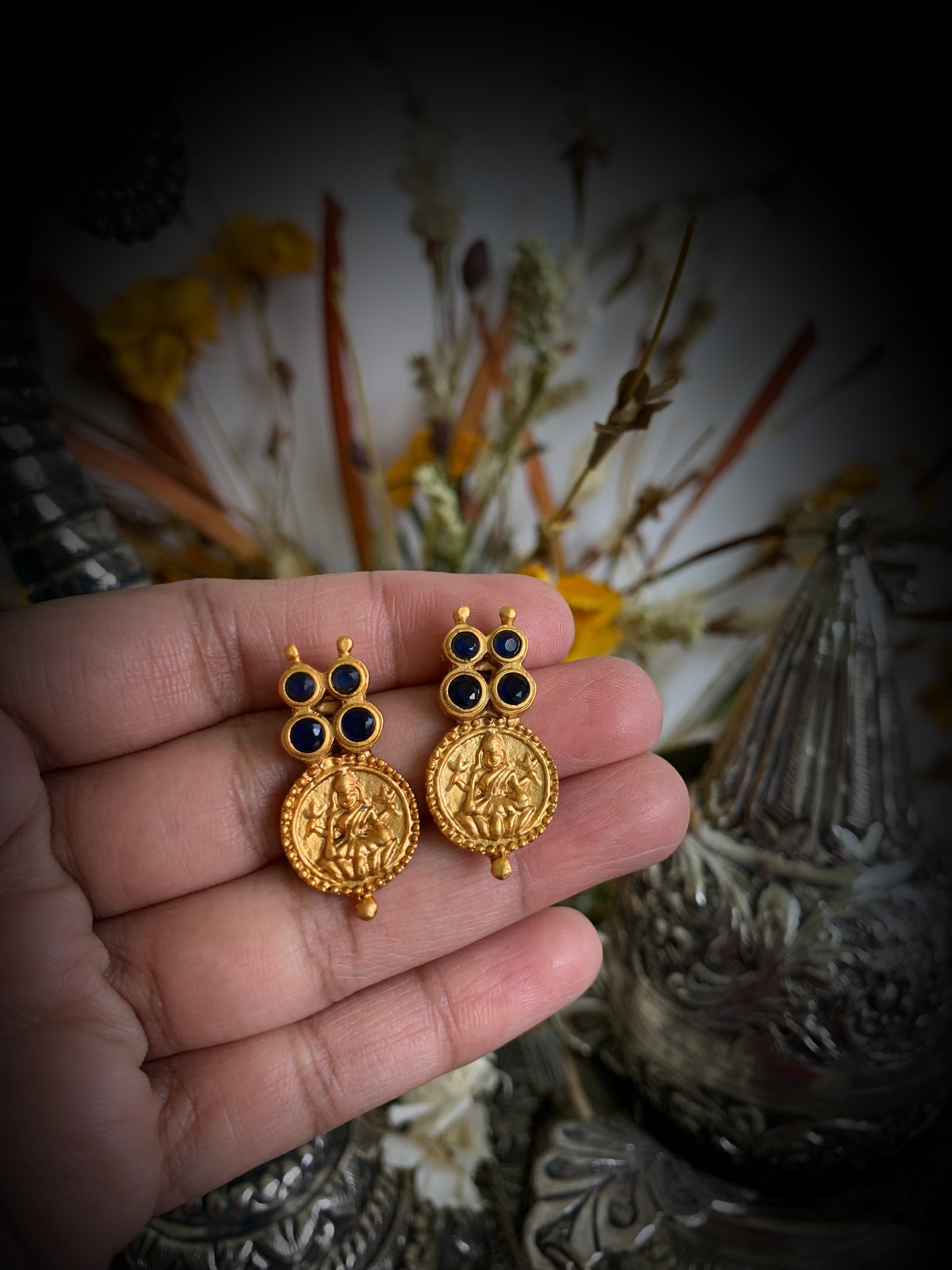 Navy blue kasu studs