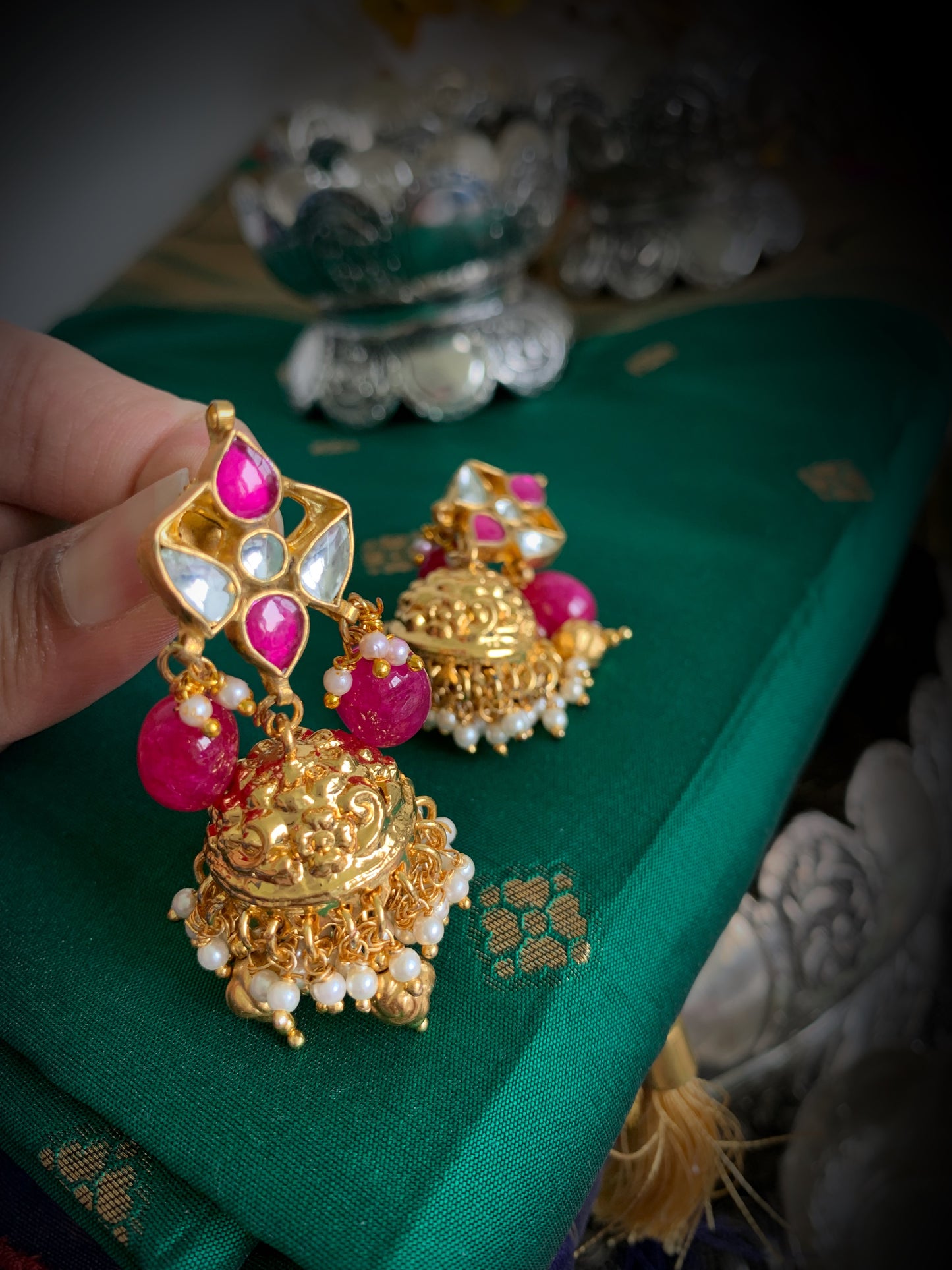 Urmi Jhumka
