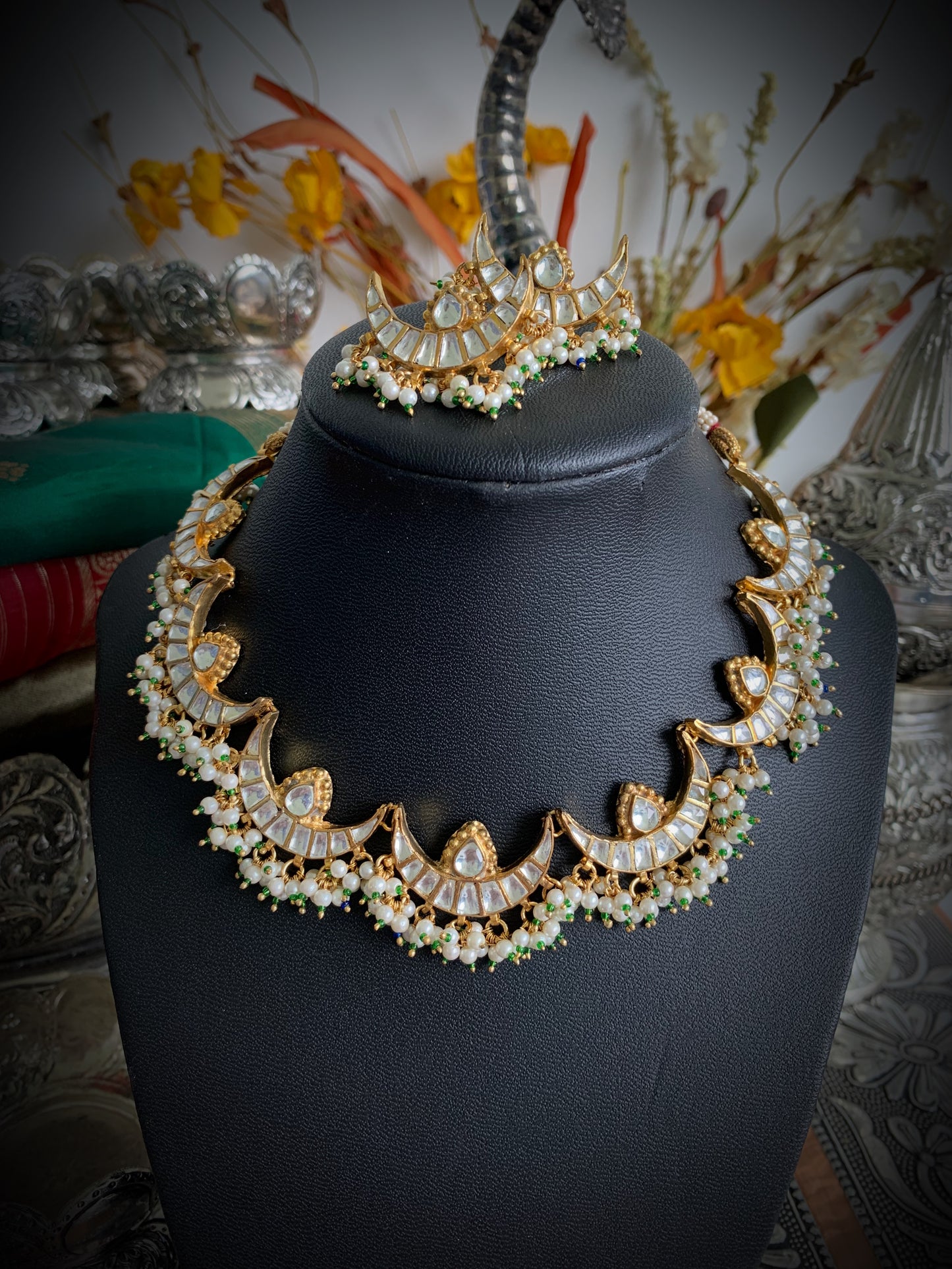 Chand Set