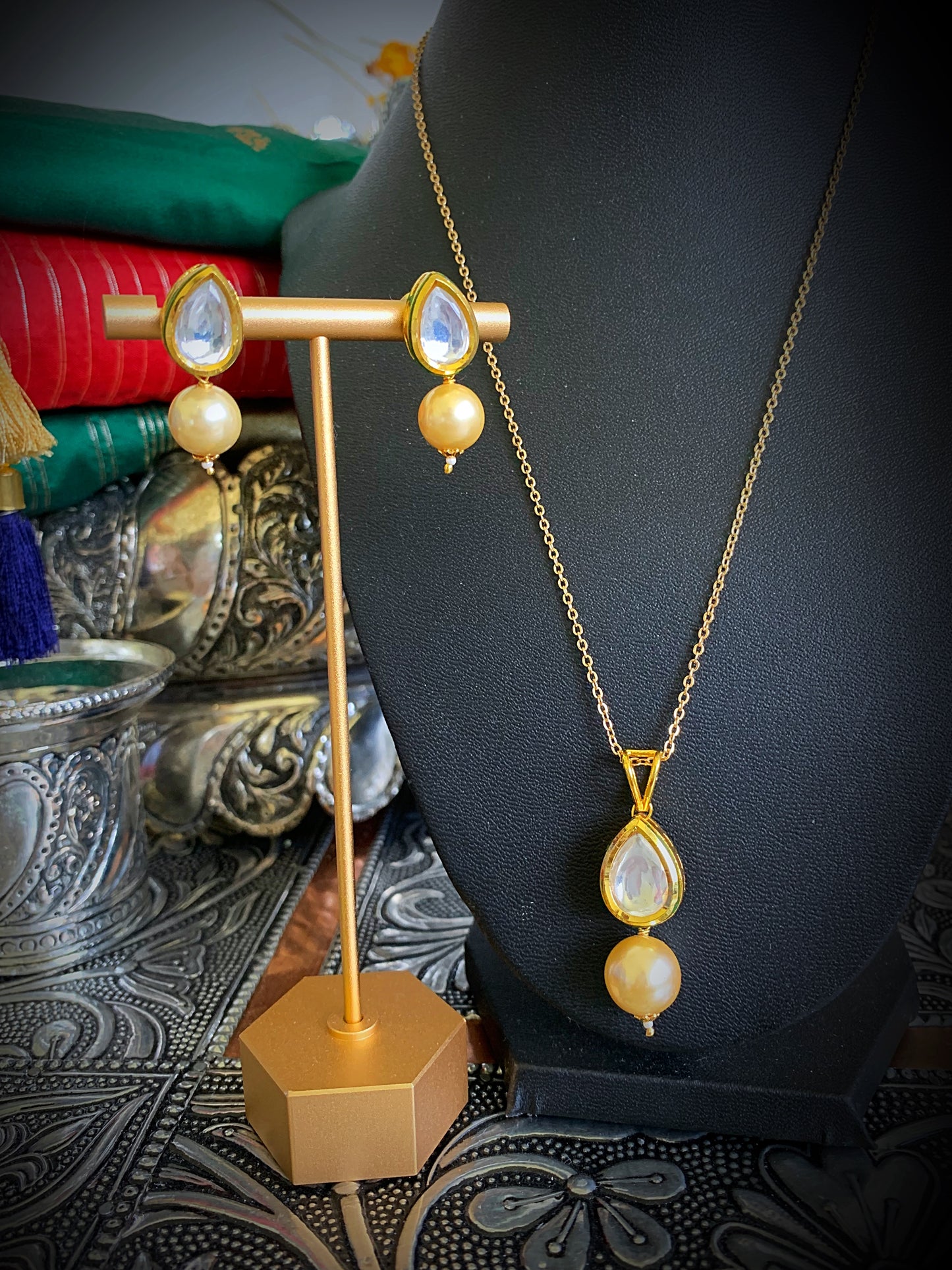 Kundan Drop