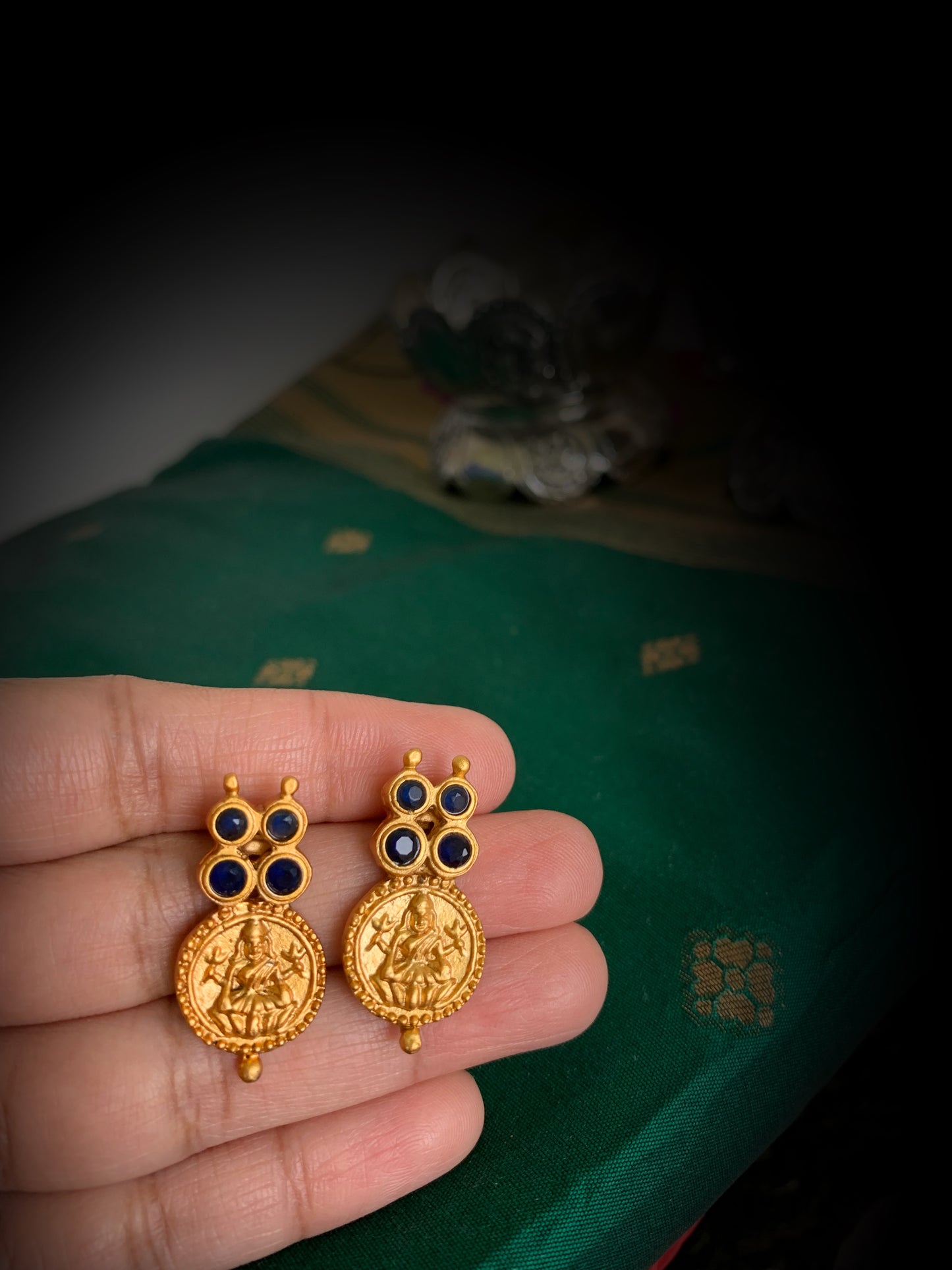 Navy blue kasu studs