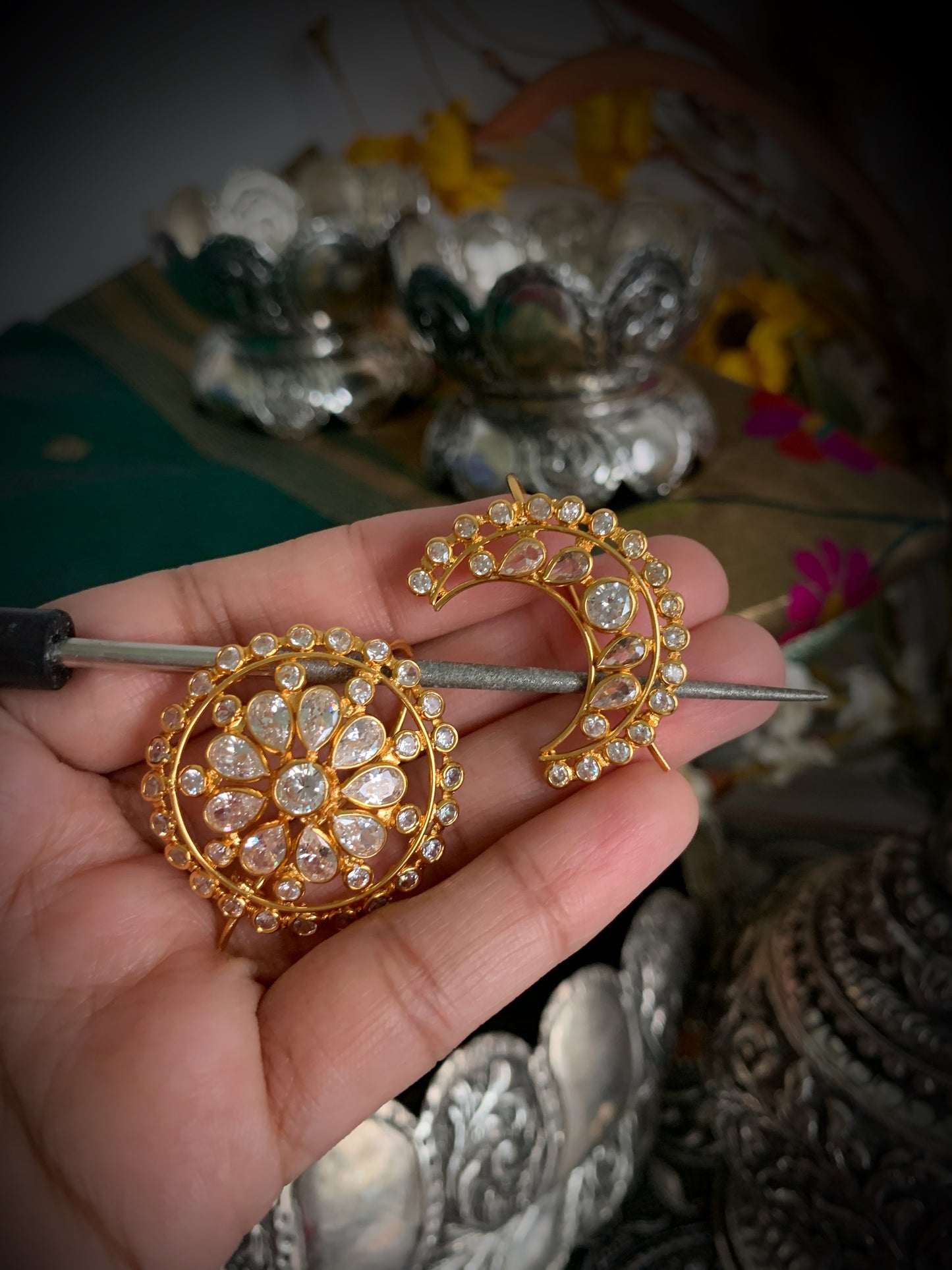 Surya chandra hair clip
