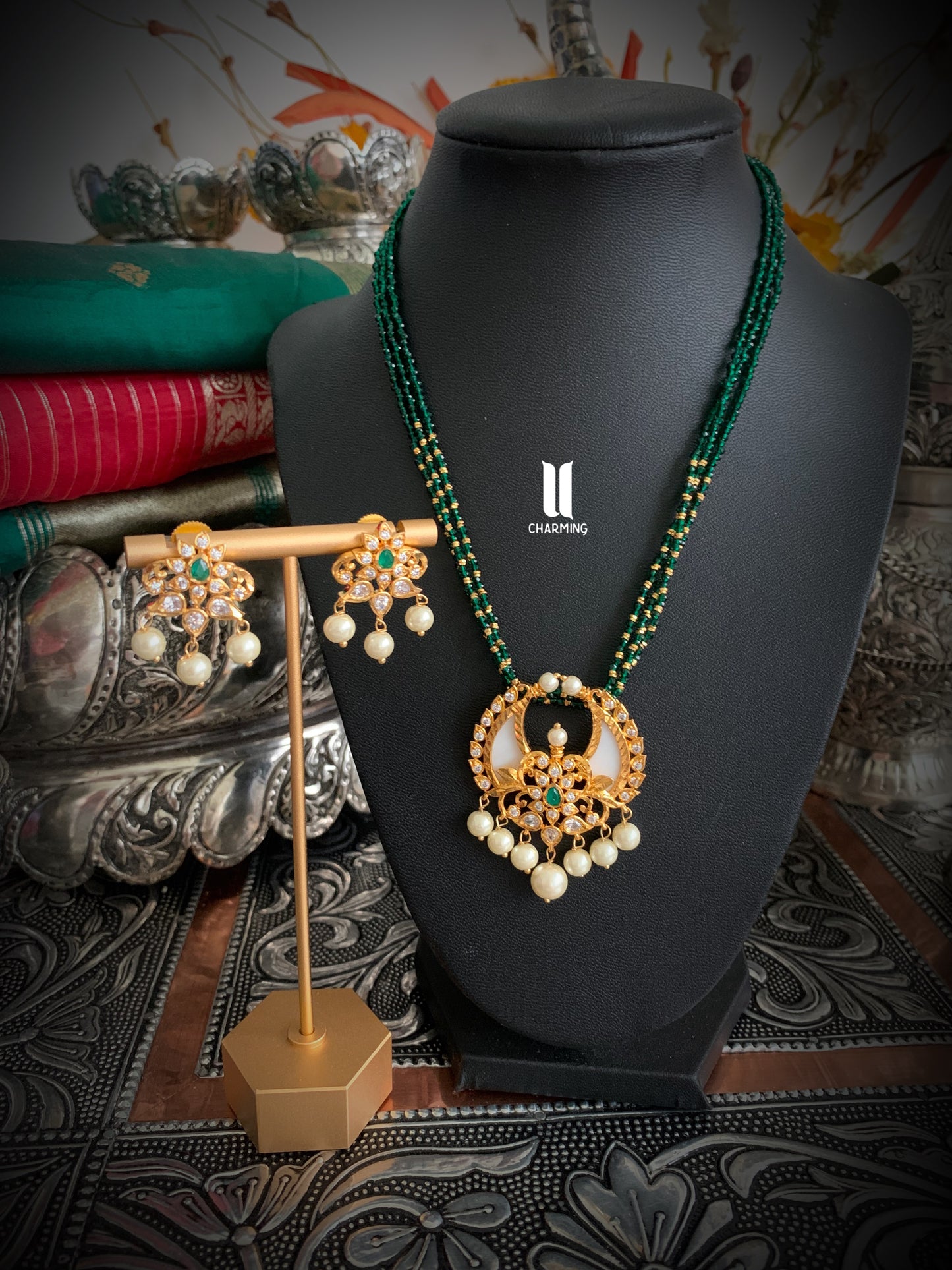 Nysa Neck set