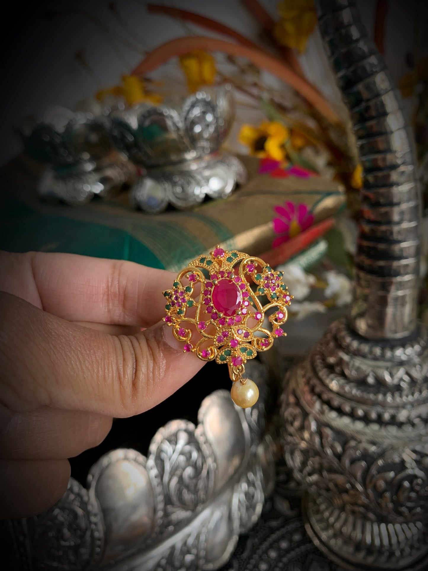 Virali hair accessory