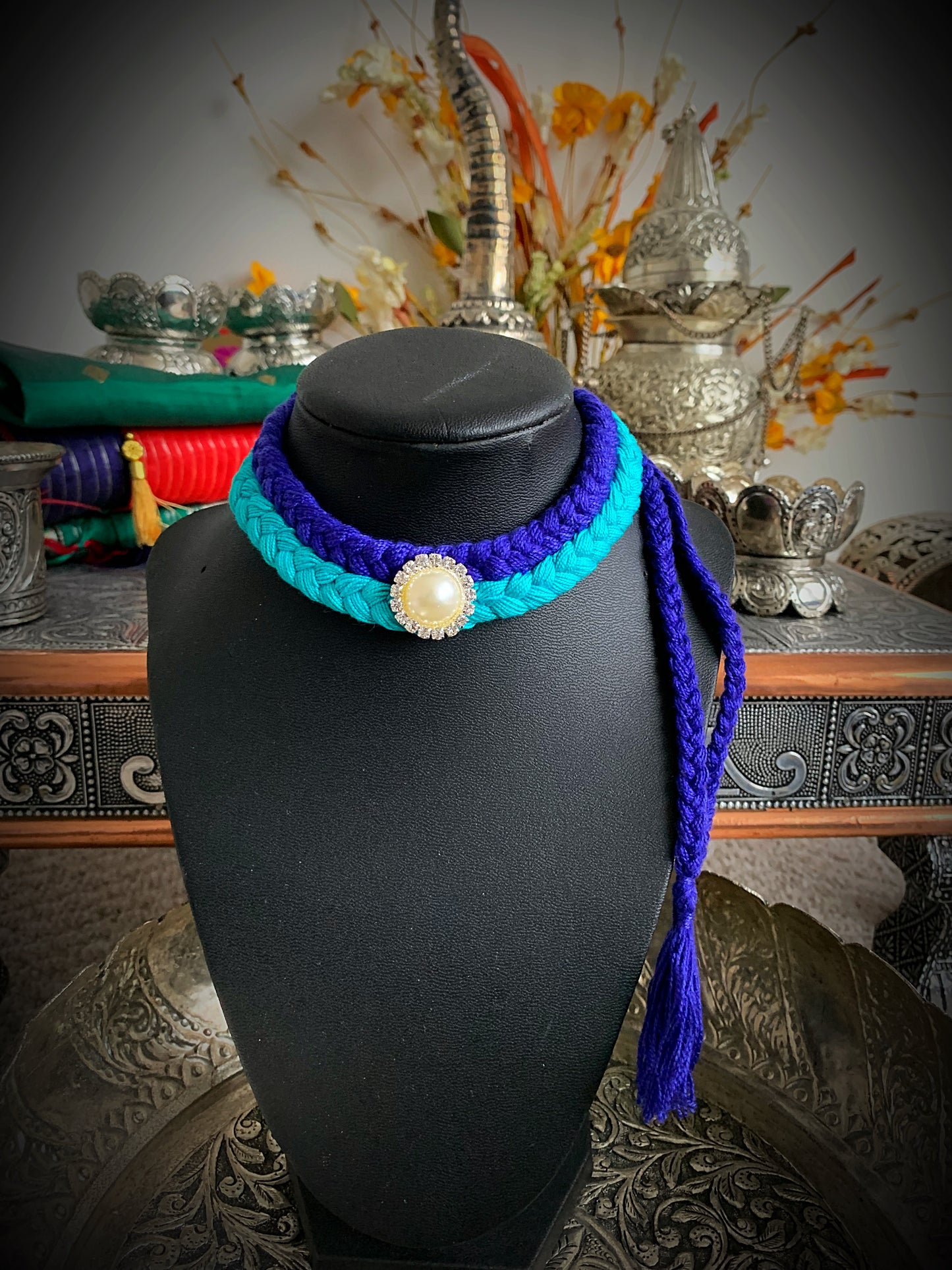 Mayura Choker