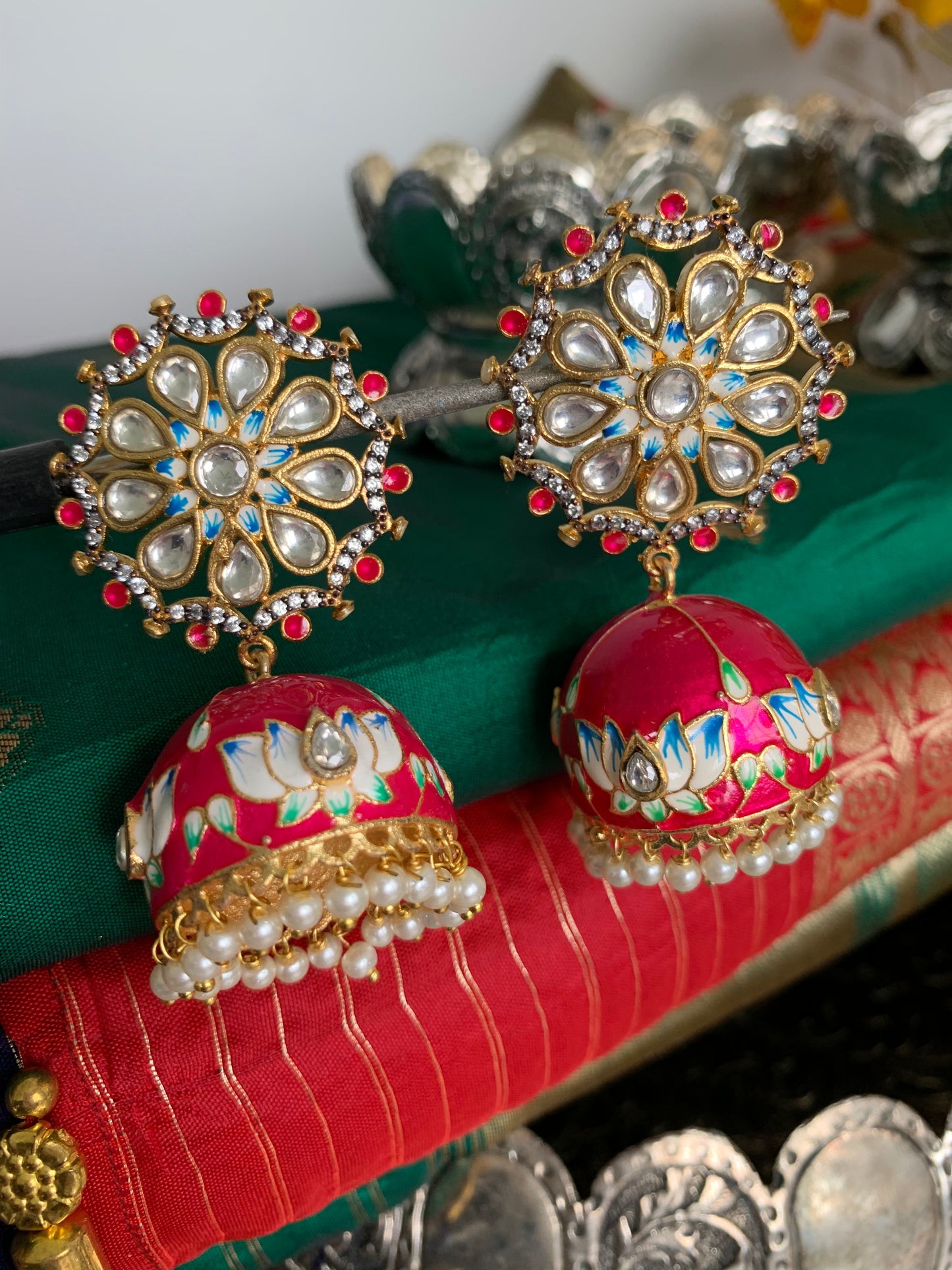 Roja Jhumka