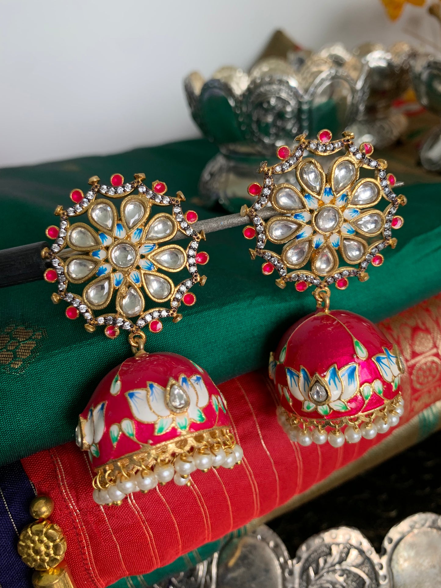 Roja Jhumka