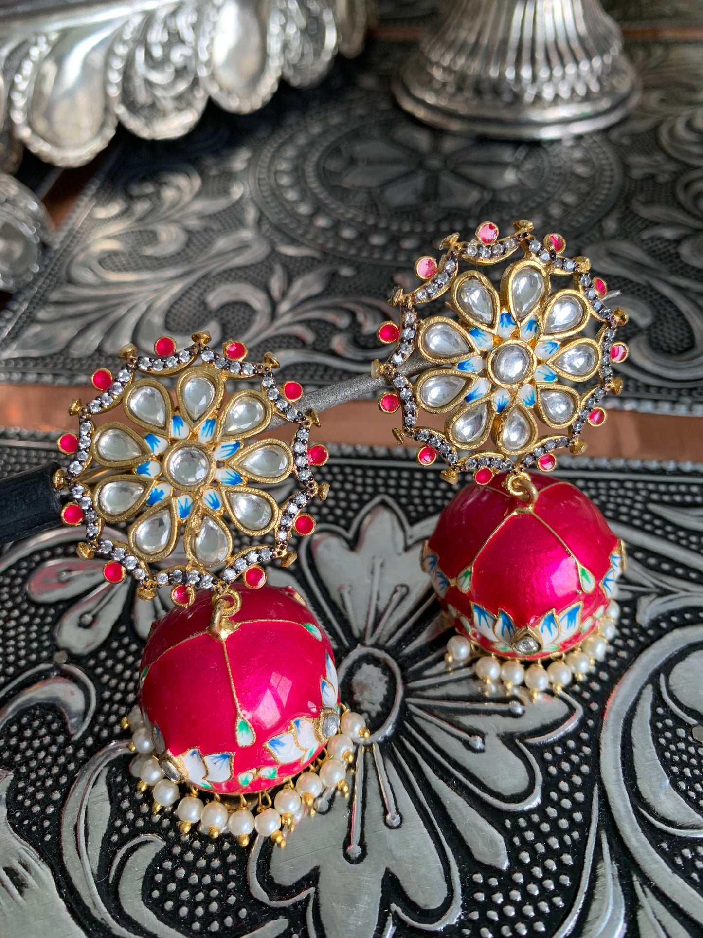 Roja Jhumka