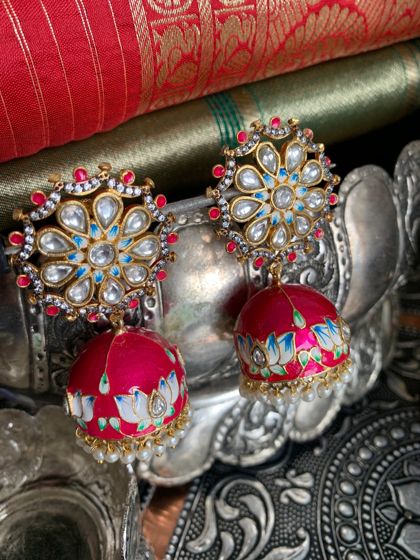 Roja Jhumka